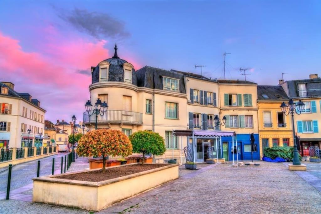 Apartamento Le Royal Billy Dreux Exterior foto